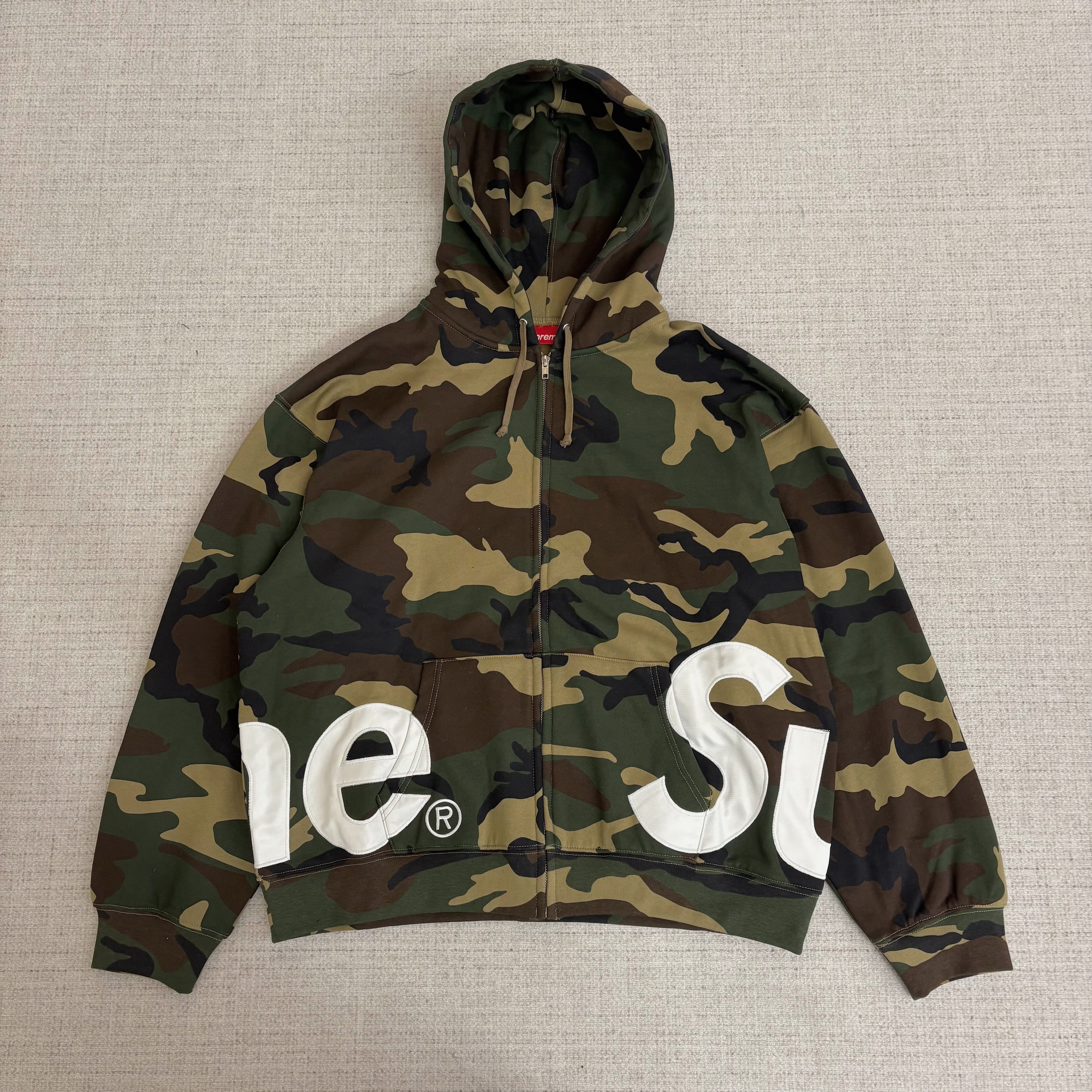 Sup logo hoodie camouflage
